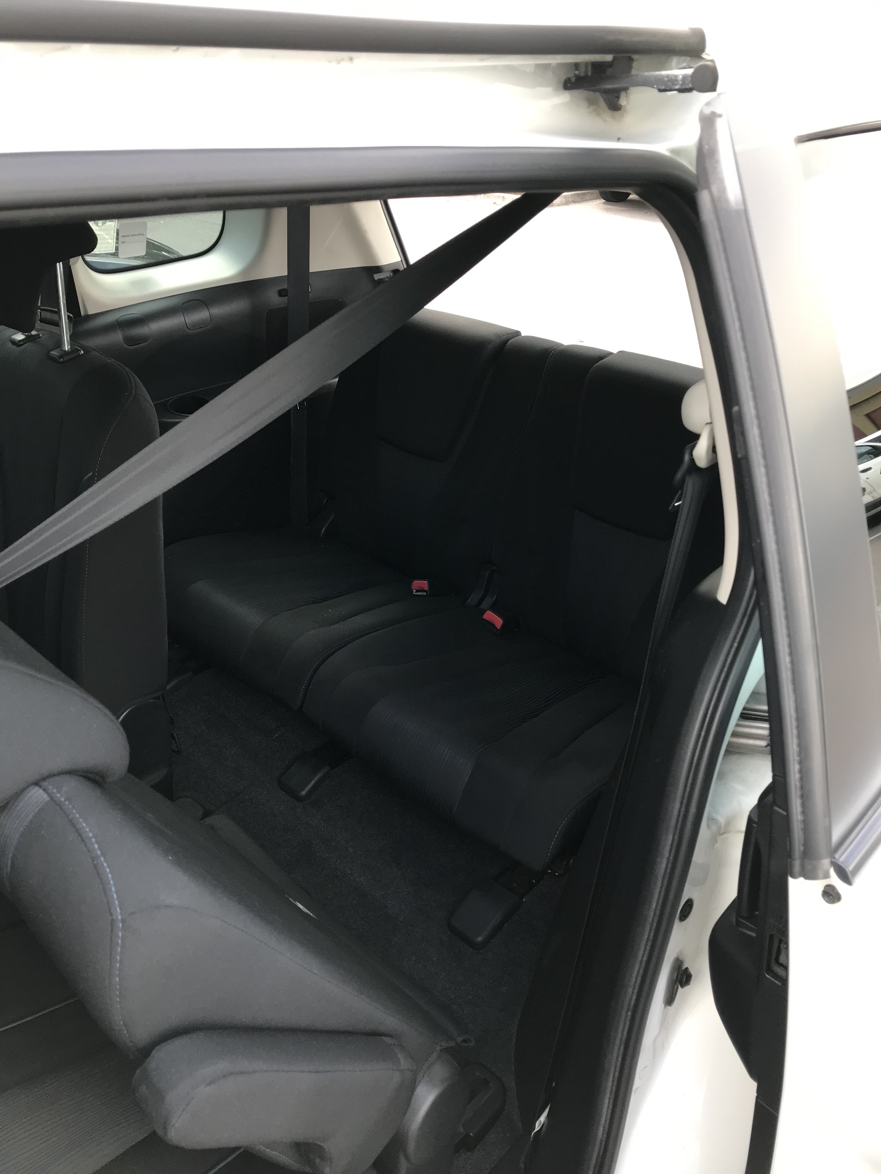 Hvid Mazda 5 fra 2011