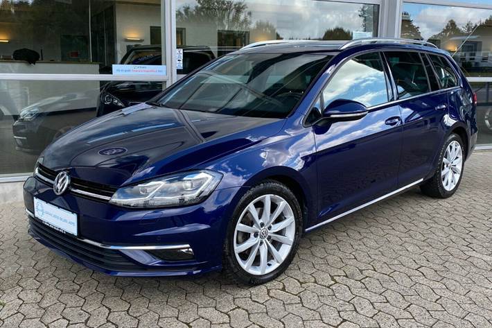 Blå VW Golf VII fra 2018