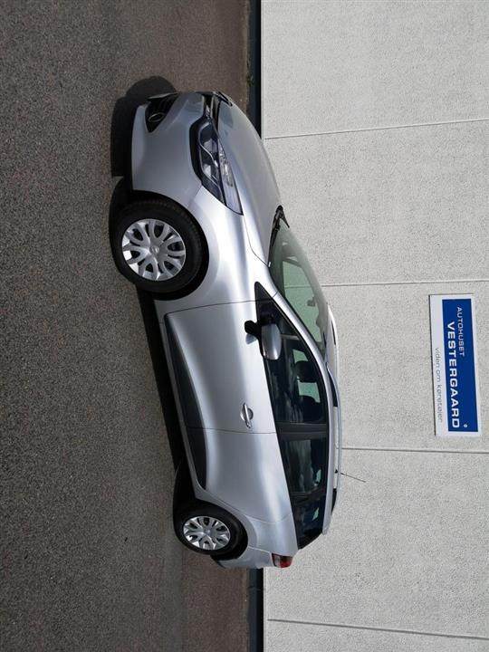 Grå Renault Clio fra 2014