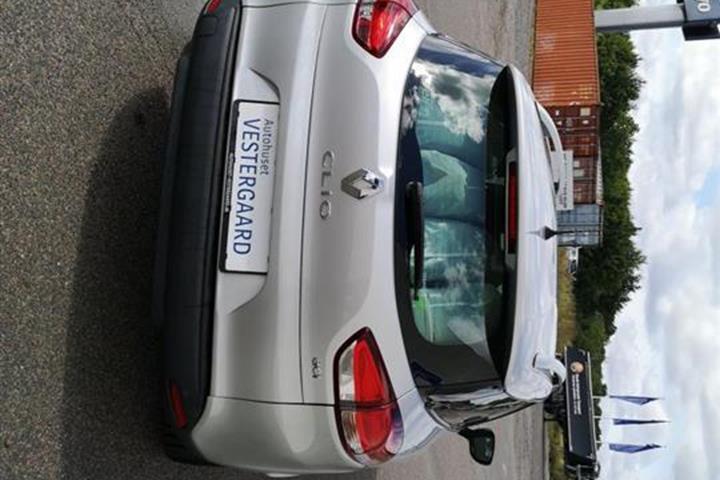 Grå Renault Clio fra 2014