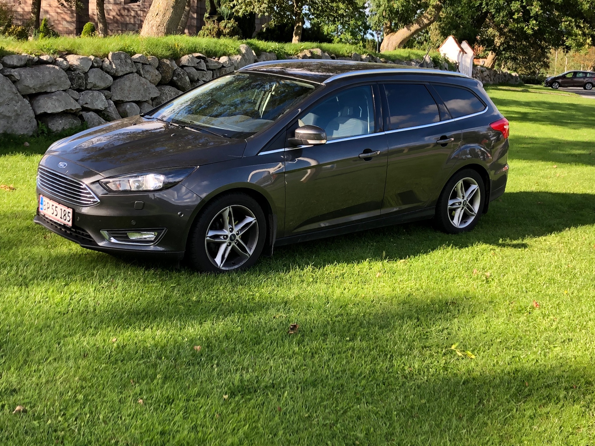 Grå Ford Focus fra 2017