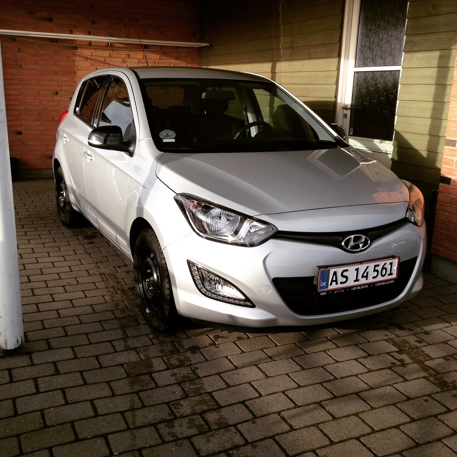 Sølv Hyundai i20 fra 2015
