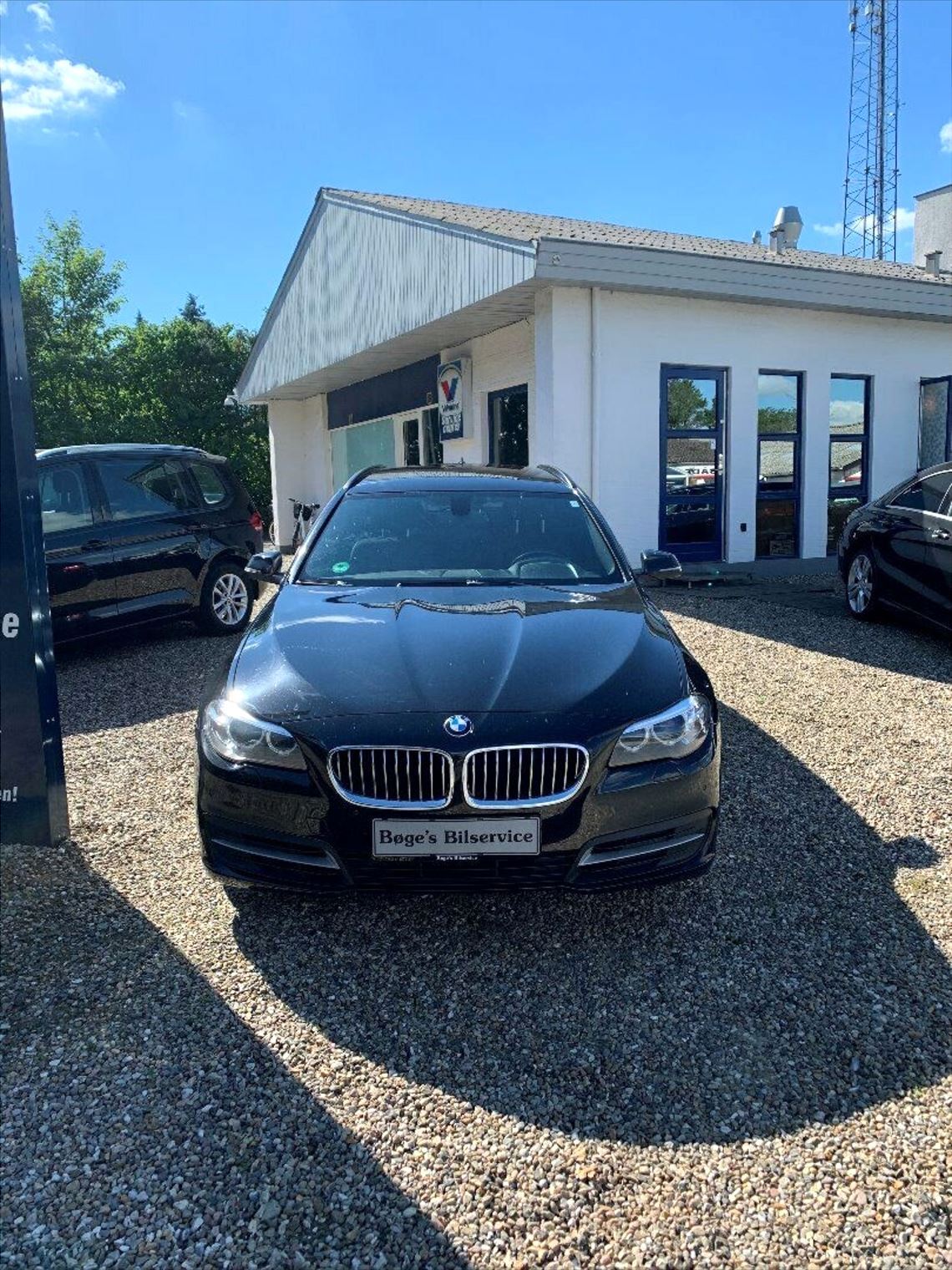 Sort BMW 520d fra 2016