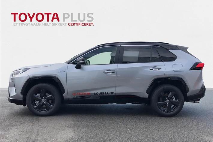 Grå Toyota RAV4 fra 2020