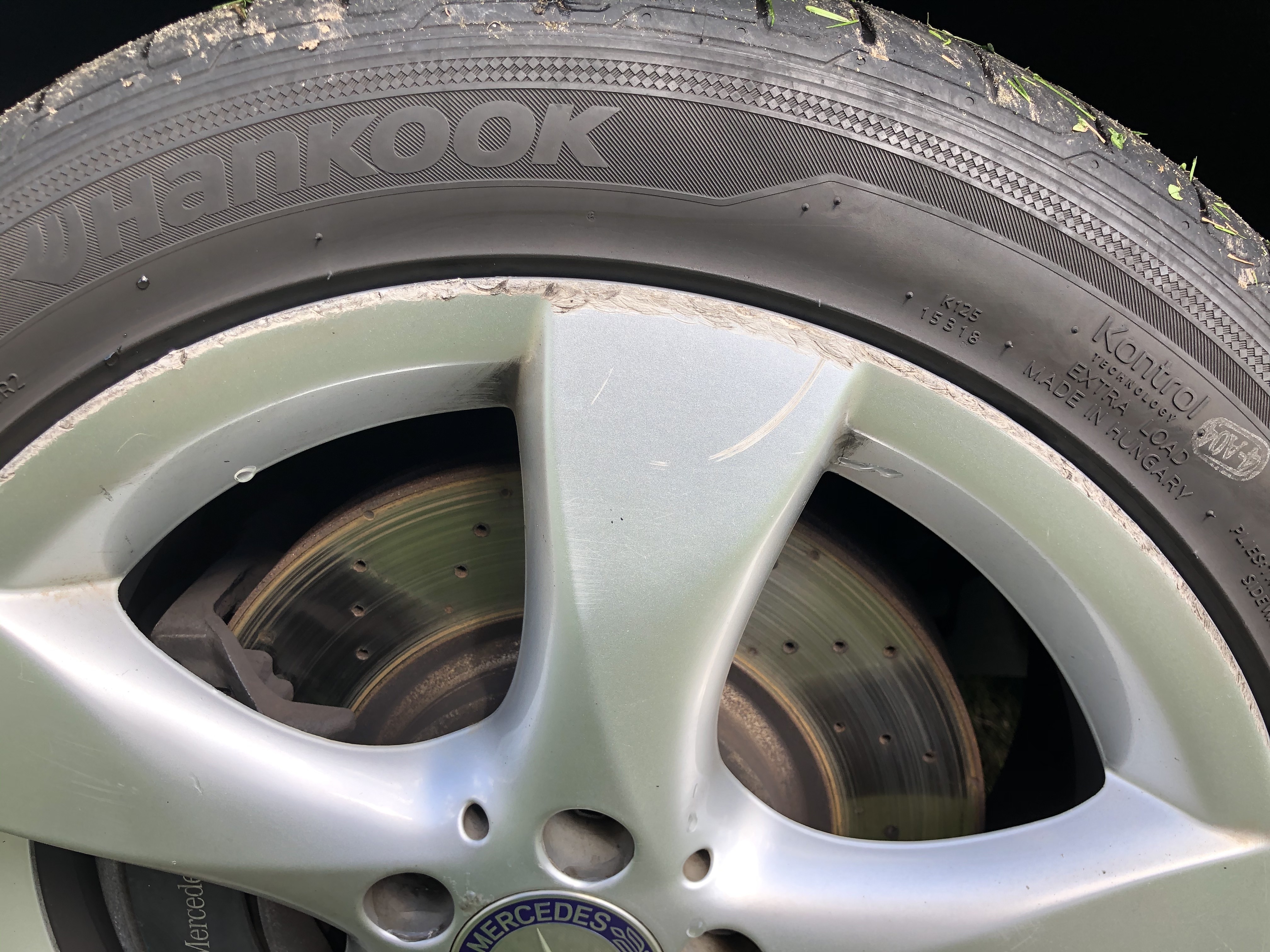 Sort Mercedes B220 fra 2014