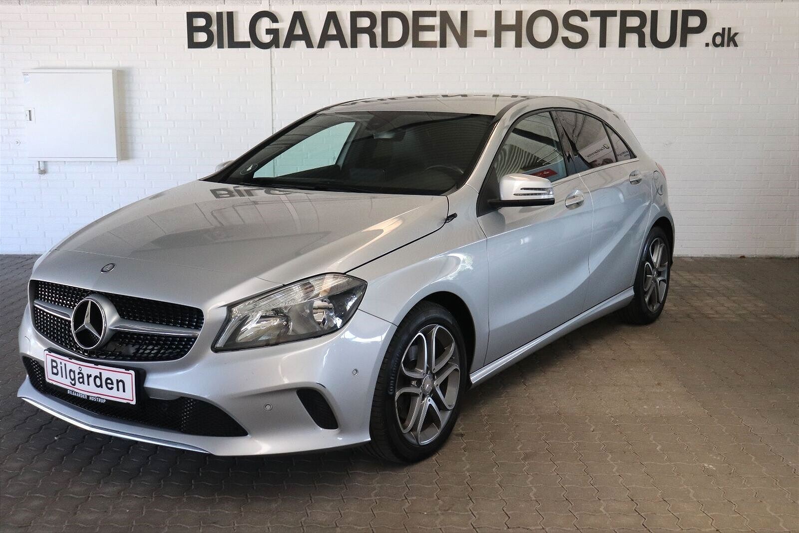 Sølv Mercedes A200 d fra 2016