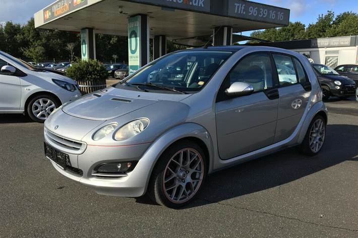 Grå Smart ForFour fra 2006