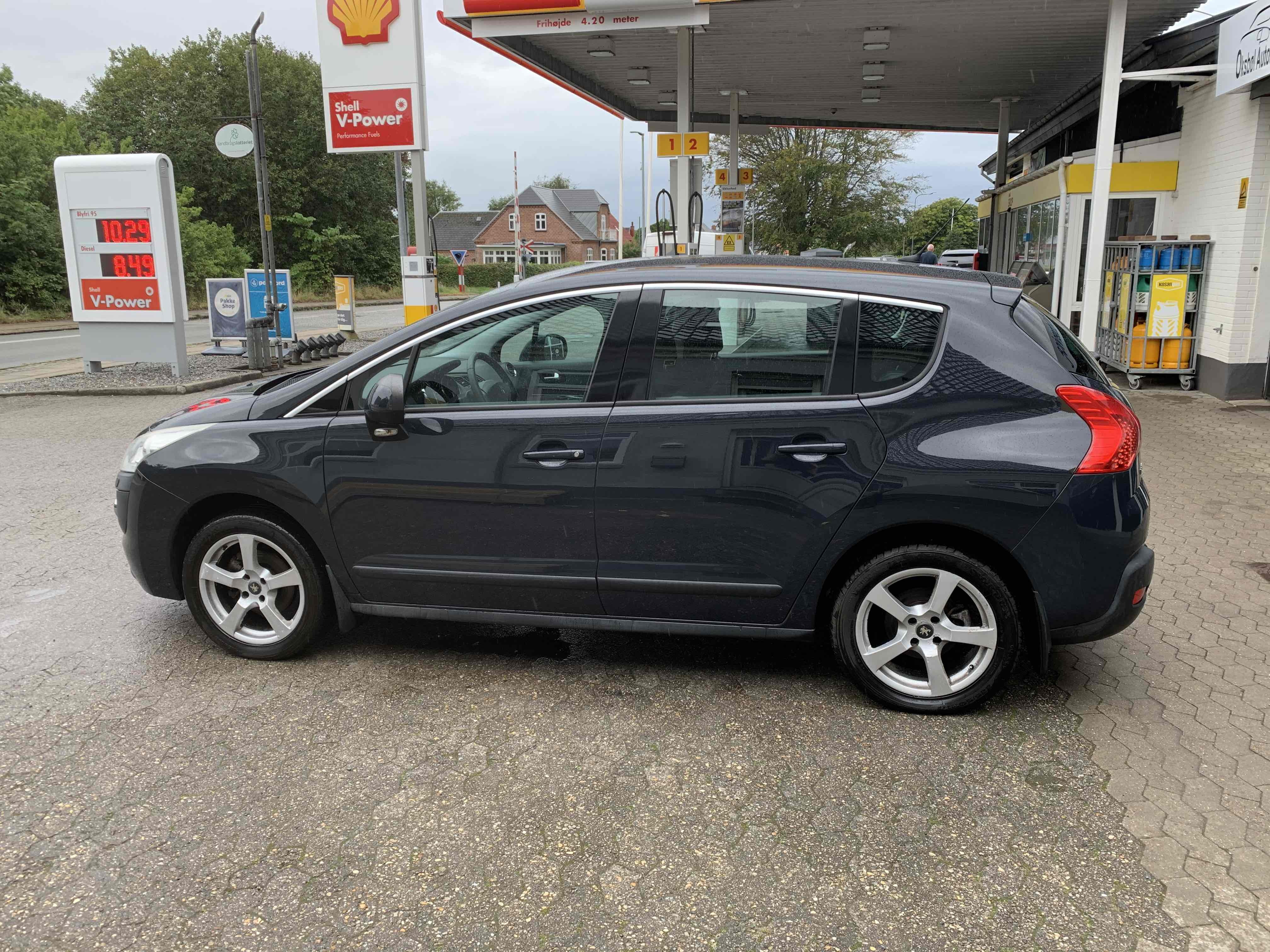 undefined Peugeot 3008 fra 2009