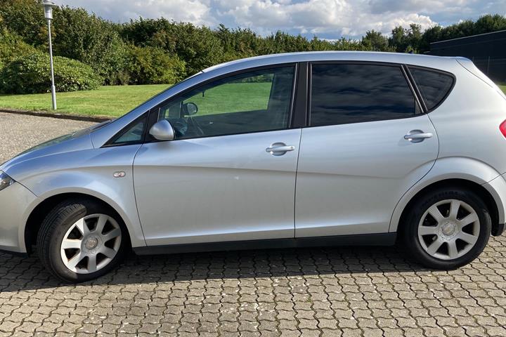 Grå Seat Altea fra 2005