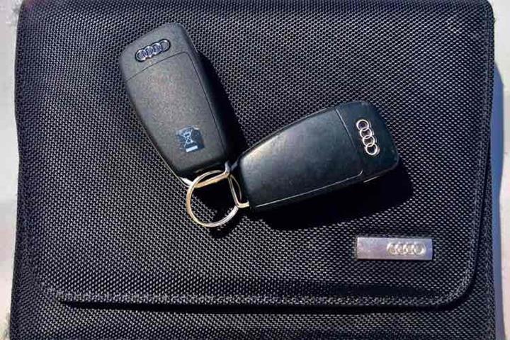Hvid Audi A3 Sportback fra 2012