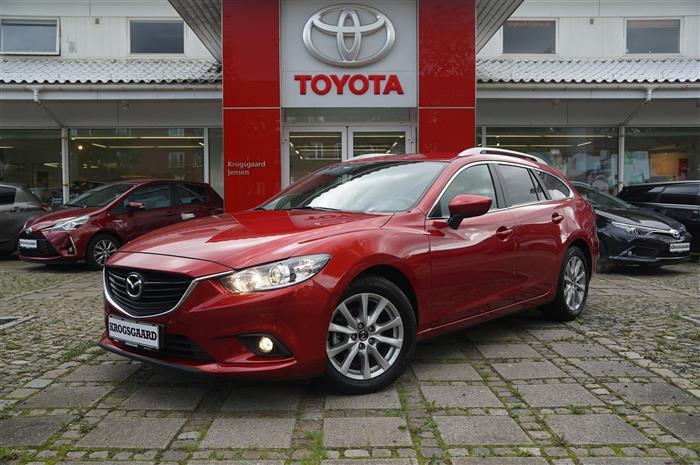 Rød Mazda 6 fra 2015