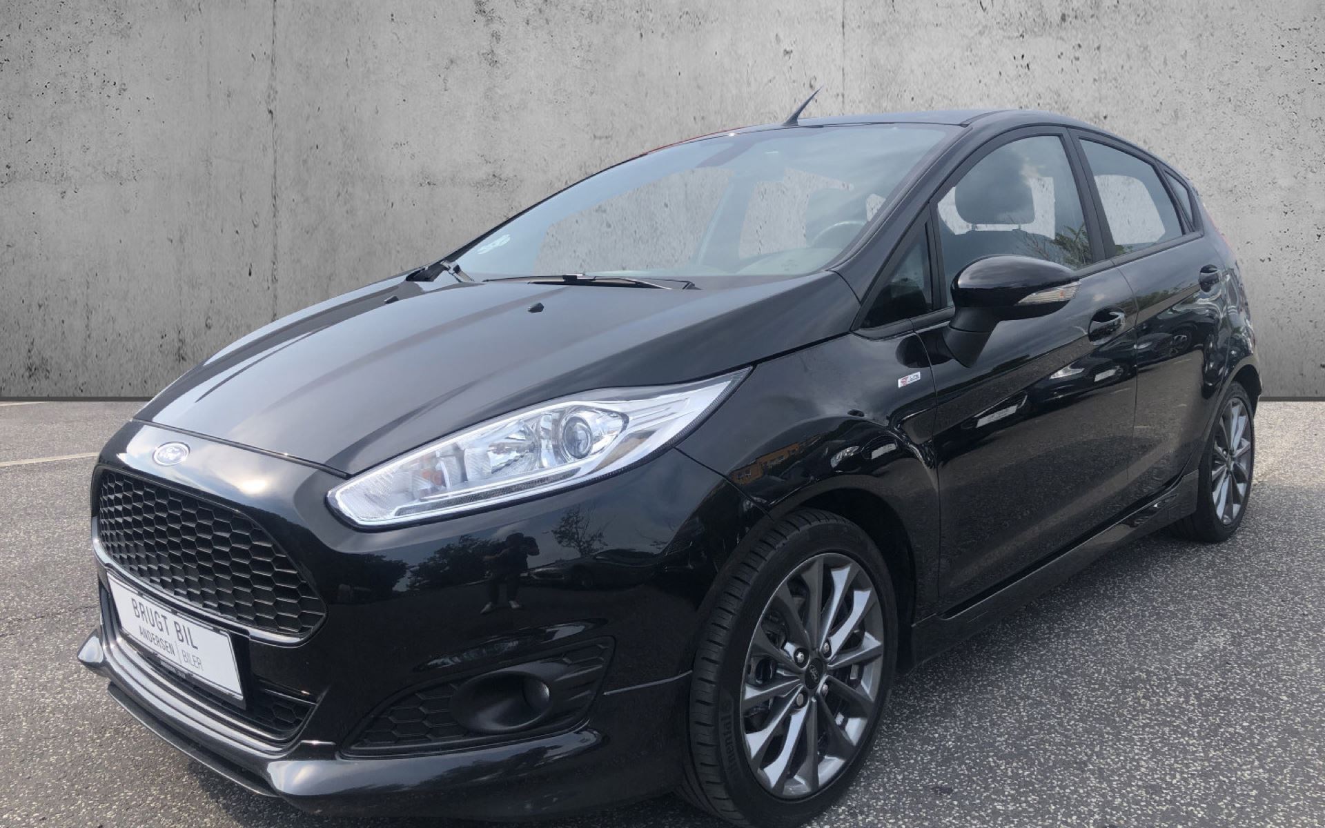 Guide til Ford Fiesta 1.5 TDCi Start/Stop Titanium (5-dørs) (Årgang 06/2017 - 05/2018)