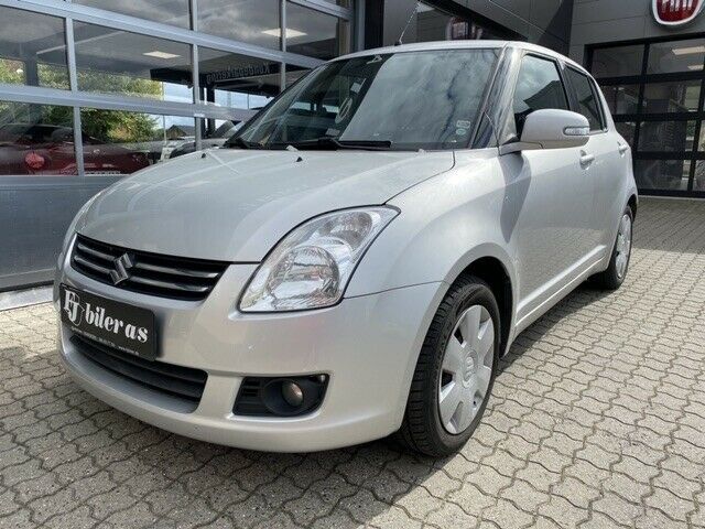undefined Suzuki Swift fra 2011
