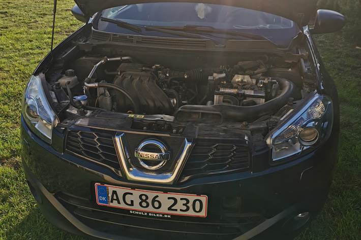 Sort Nissan Qashqai+2 fra 2012