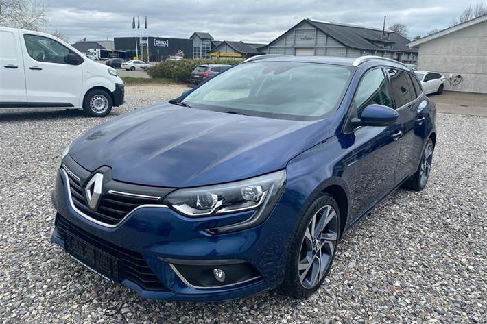 Blå Renault Mégane fra 2018