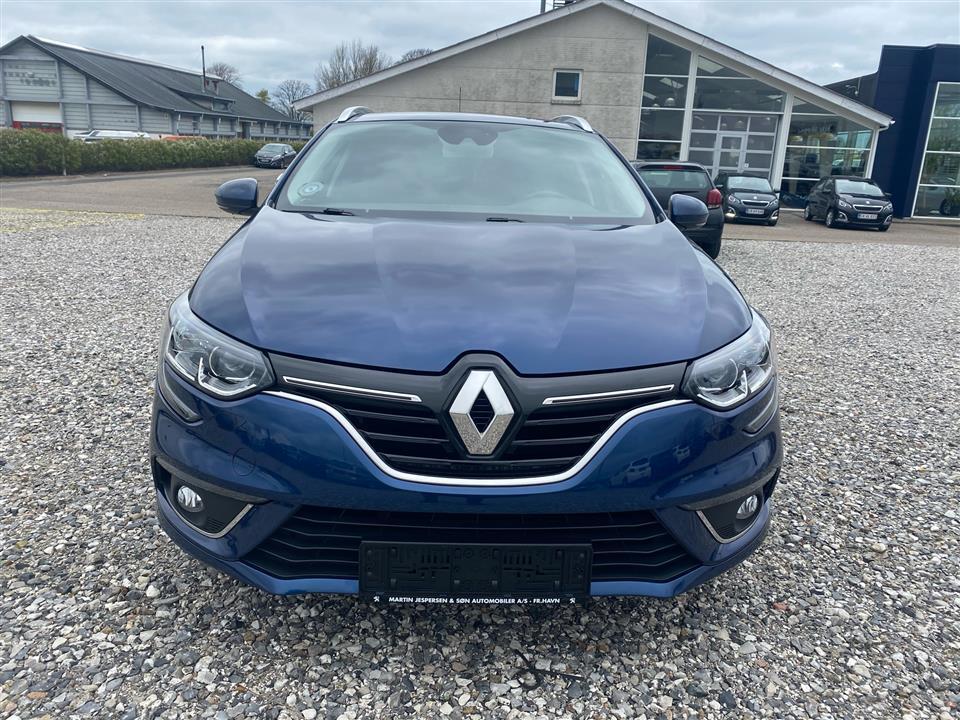 Blå Renault Mégane fra 2018