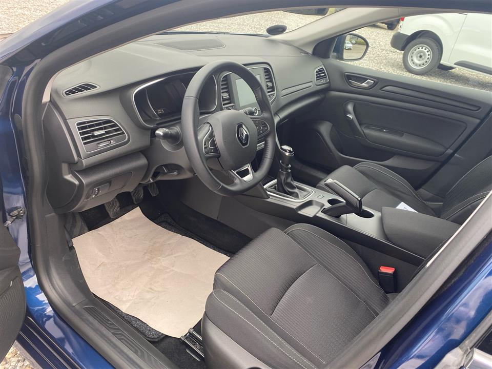 Blå Renault Mégane fra 2018