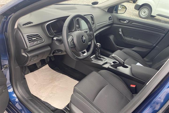 Blå Renault Mégane fra 2018