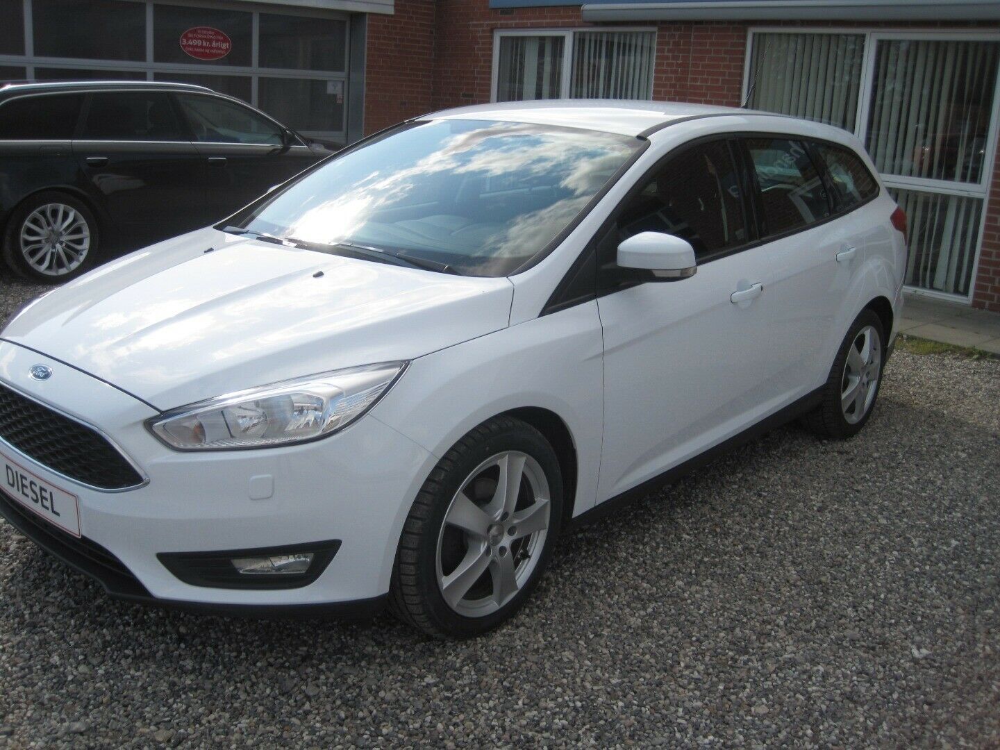 Grå Ford Focus fra 2015