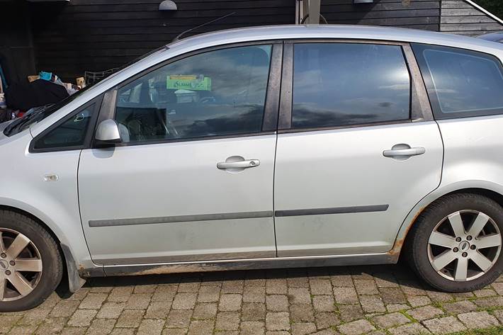 Sølv Ford Focus C-MAX fra 2004