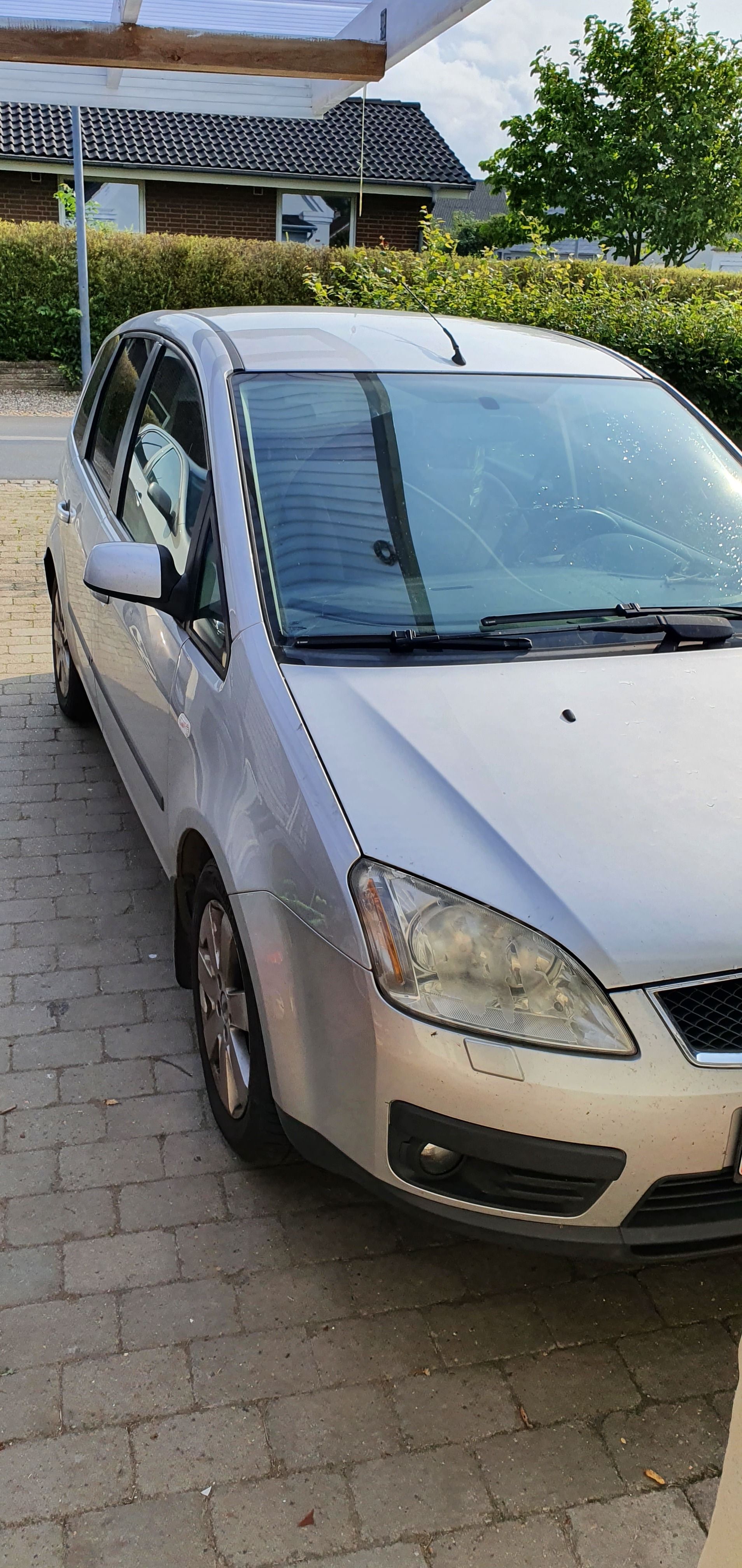 Sølv Ford Focus C-MAX fra 2004
