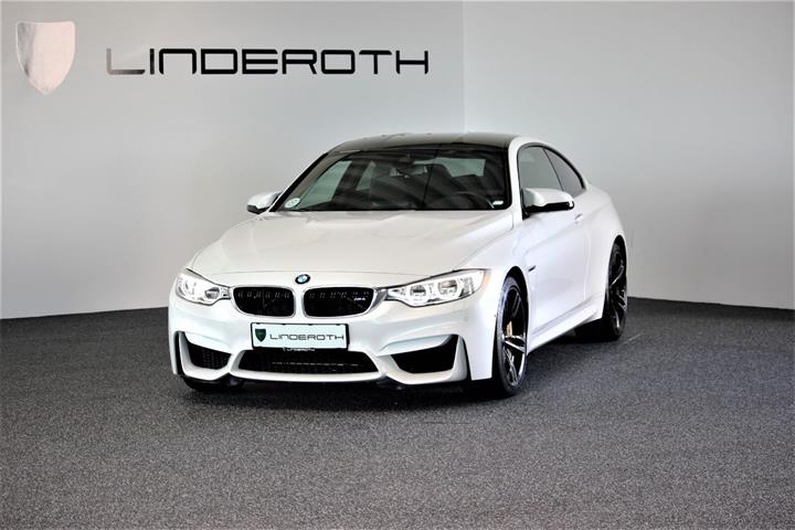 Grå BMW M4 fra 2014