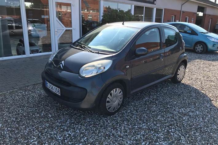 Grå Citroën C1 fra 2007