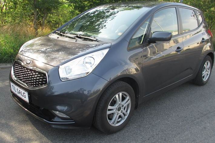 Grå Kia Venga fra 2016