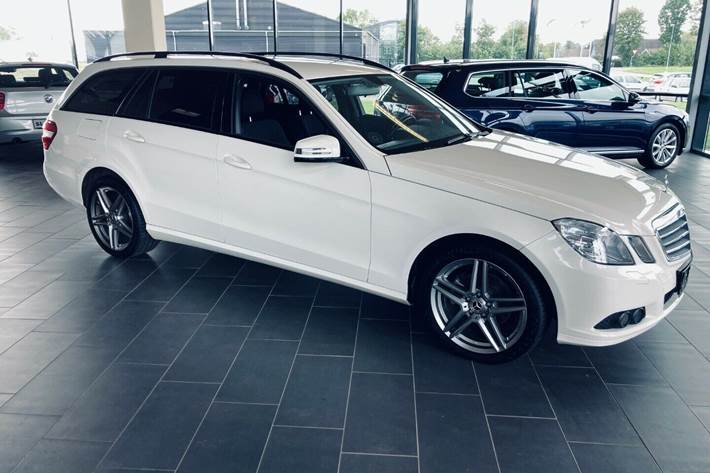 undefined Mercedes E200 fra 2010