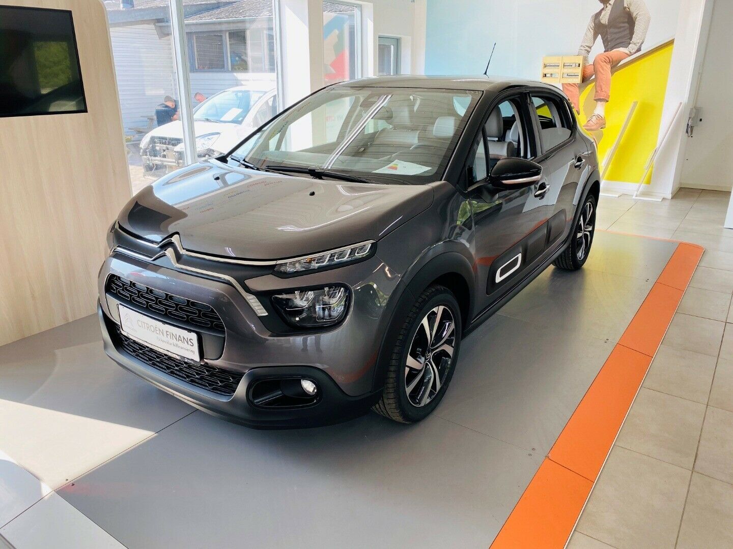 Grå Citroën C3 fra 2020