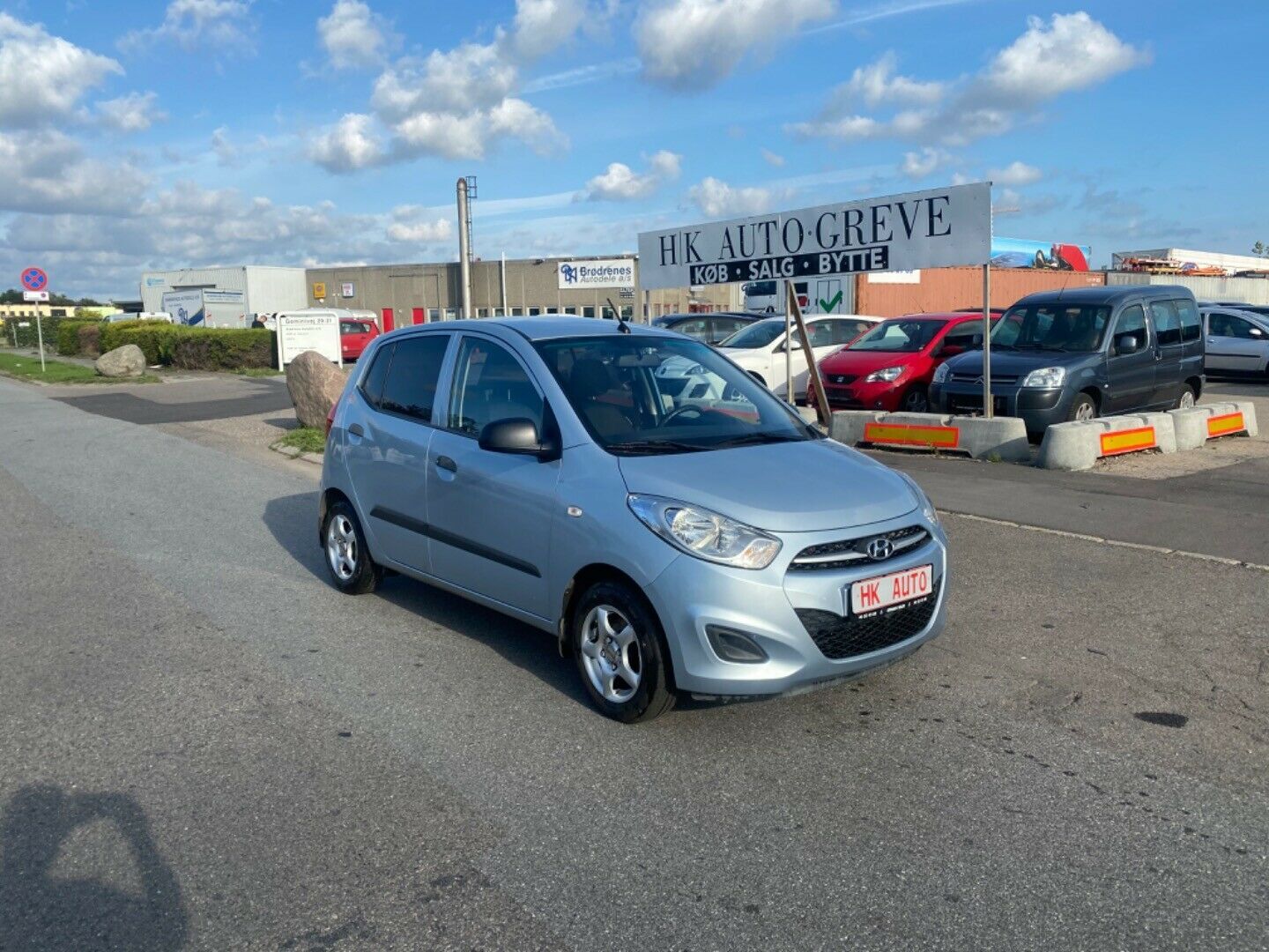 Blå Hyundai i10 fra 2011