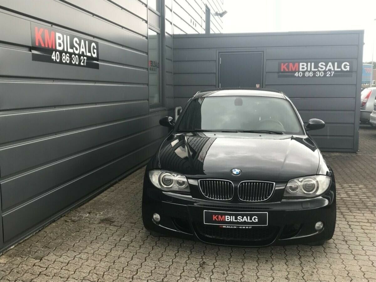 Sort BMW 118d fra 2008