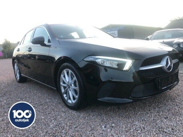 Grå Mercedes A200 fra 2018
