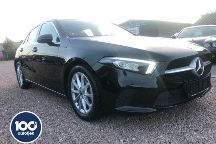 Grå Mercedes A200 fra 2018