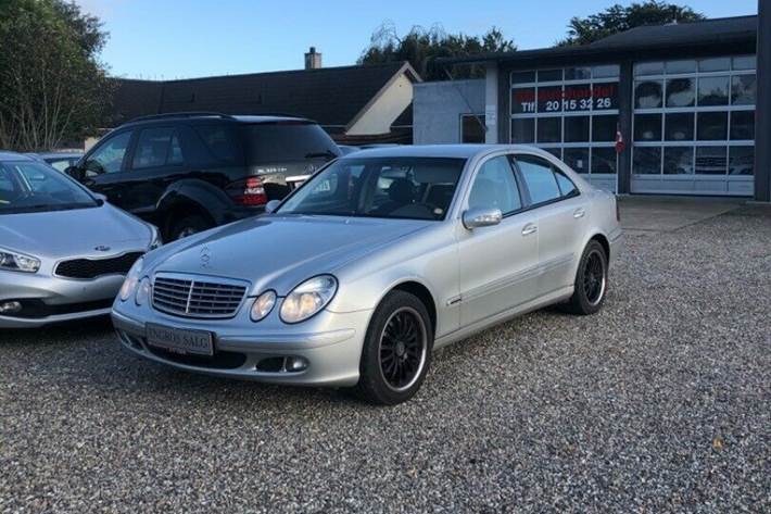 undefined Mercedes E220 fra 2005