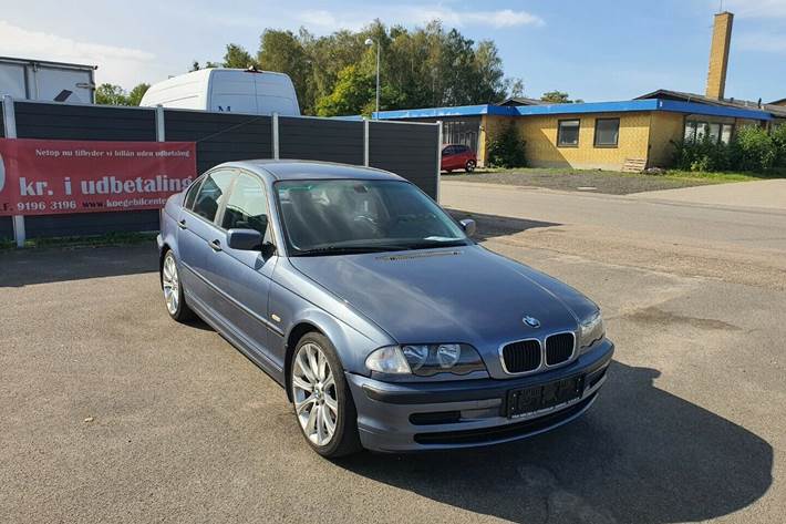 undefined BMW 316i fra 1999