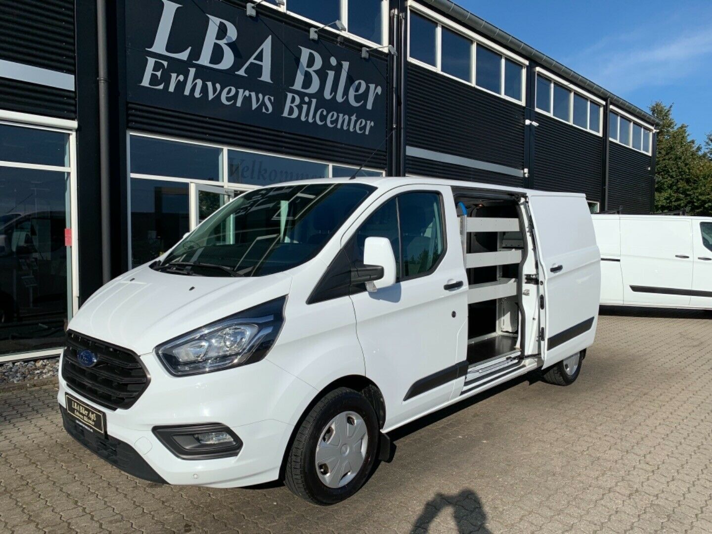 Hvid Ford Transit Custom 300L fra 2018