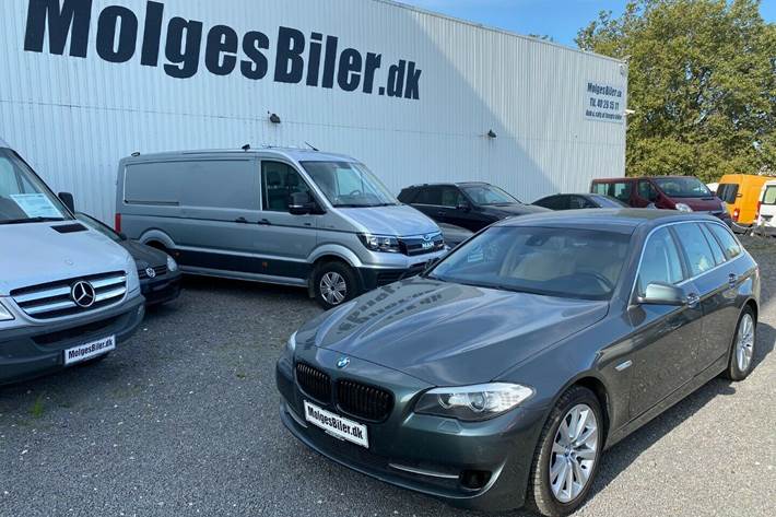 Grå BMW 530d fra 2010