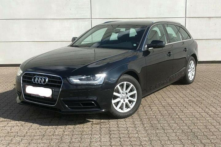Grå Audi A4 fra 2013