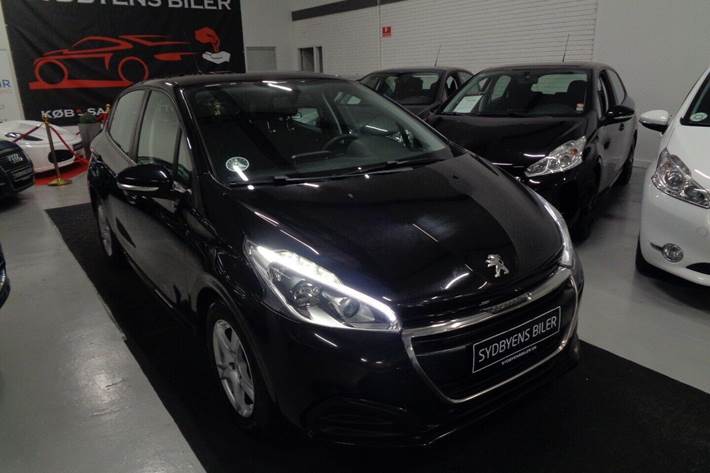 undefined Peugeot 208 fra 2015