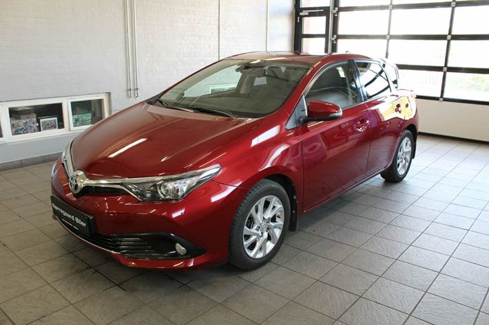 undefined Toyota Auris fra 2017