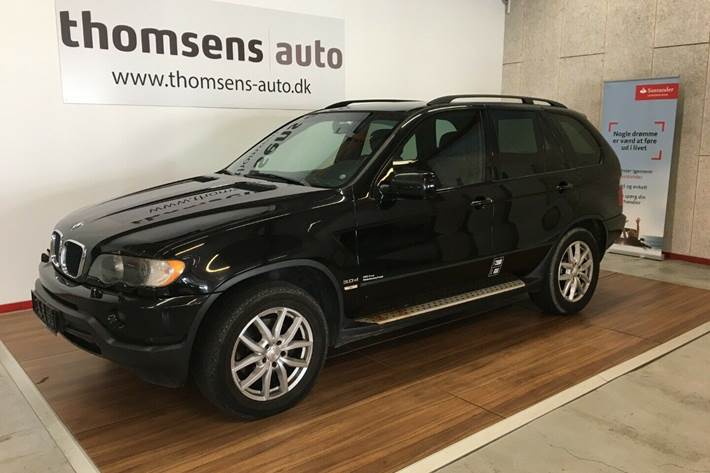 Sort BMW X5 fra 2003
