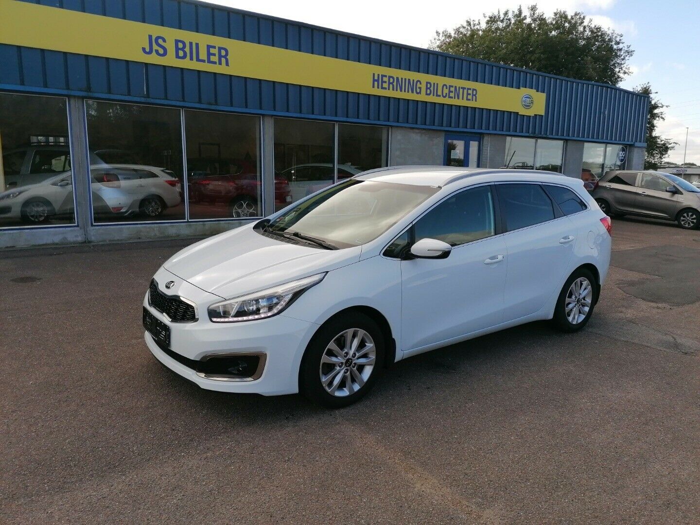 Hvid Kia Ceed fra 2016