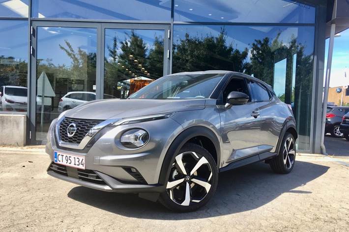 Grå Nissan Juke fra 2020