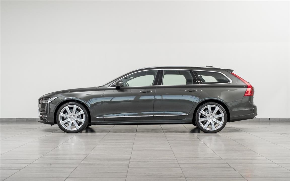 Grå Volvo V90 fra 2020