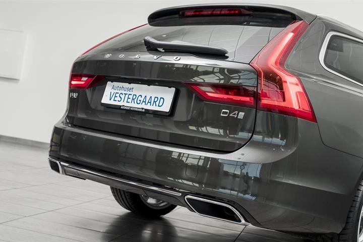 Grå Volvo V90 fra 2020