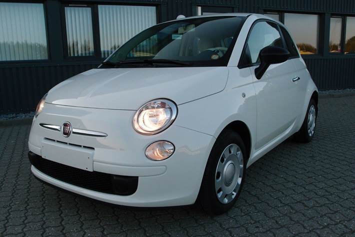 Hvid Fiat 500 fra 2013