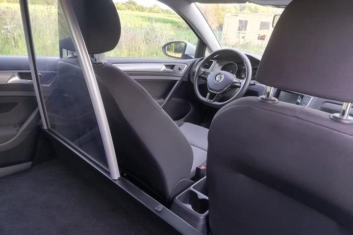 Hvid VW Golf VII fra 2013