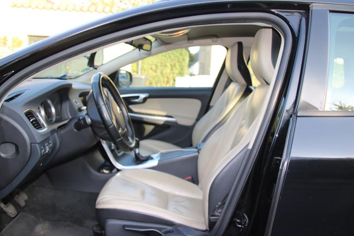Sort Volvo V60 fra 2011