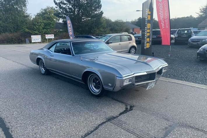 undefined Buick Riviera fra 1968